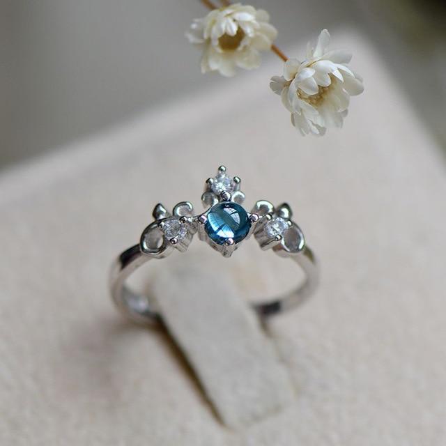 Aquamarine gemstone ring