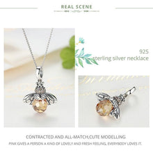 Load image into Gallery viewer, Bee pendant necklace pendant necklace Trendystrike
