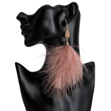 Load image into Gallery viewer, Fluffy feather earrings
