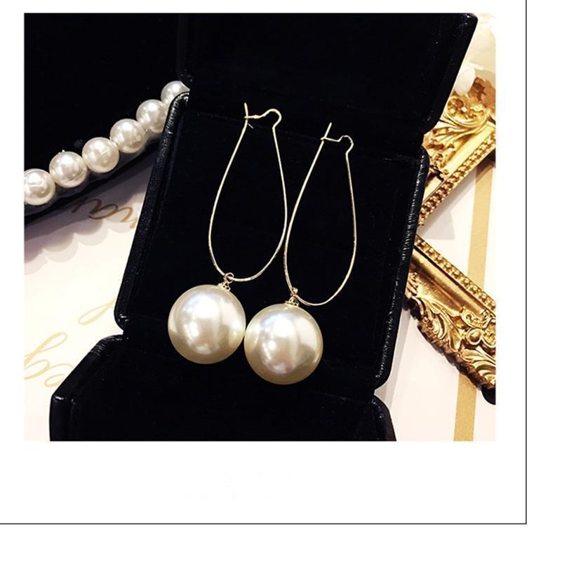Pearl of love earrings