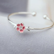 Load image into Gallery viewer, Pink flower bangle
