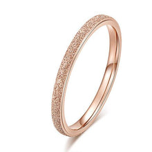 Load image into Gallery viewer, Titanium rings 4- H1/2 / Rose gold 2mm Trendystrike
